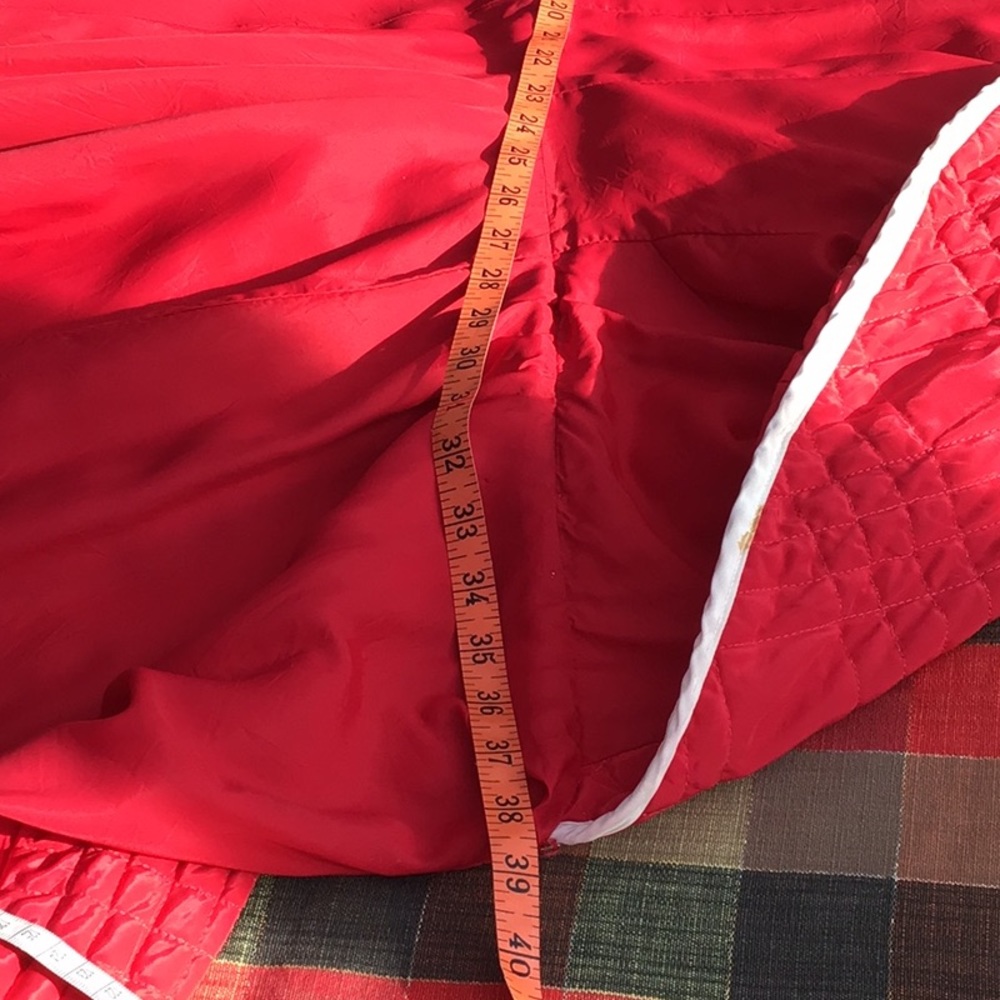 Vintage Raymond Red Quilted Robe - Picture 10 of 10